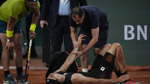 Roland Garros. Надаль в финале, Зверев в больнице