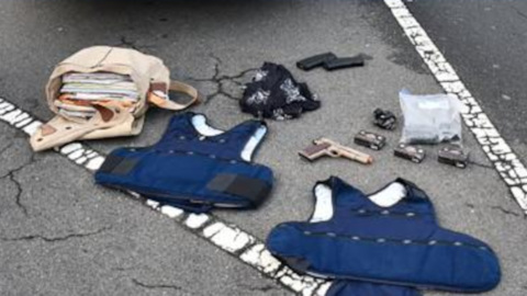 Полиция задержала у Капитолия вооруженного мужчину в бронежилете