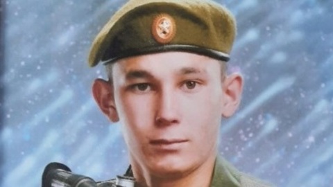 В челябинском селе похоронили погибшего на Украине 19-летнего ефрейтора