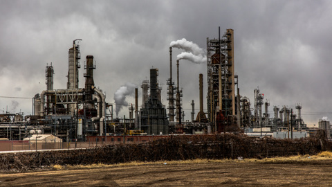 Уровень CO2 в атмосфере достиг рекордного значения, невиданного миллионы лет