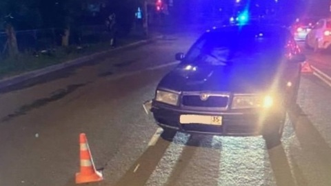 Женщина погибла под колесами машины на "зебре" в центре Вологды