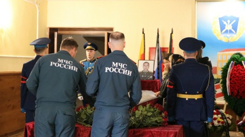 В Твери похоронили погибшего в Донбассе старшего лейтенанта