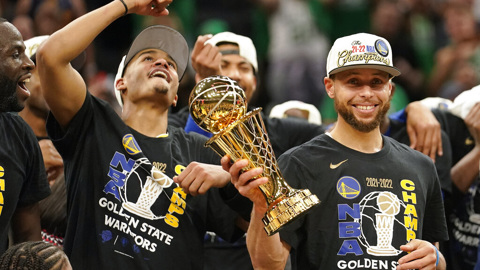 Карри – самый ценный игрок финала NBA