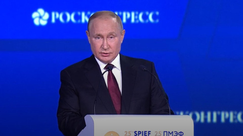 Путин предложил модернизировать систему ЖКХ