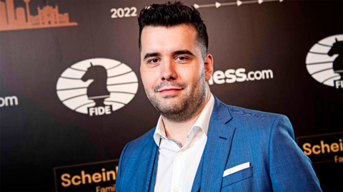 Рейтинг FIDE. Карлсен лидирует, Непомнящий третий