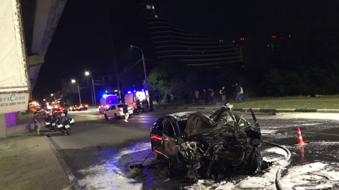 В Воронеже водитель иномарки погибла, врезавшись в опору моста