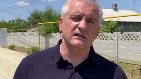 В Феодосии нечистоты затопили подвалы домов