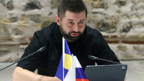 Арахамия обвинил Гарибашвили в "откровенных вбросах и фейках"