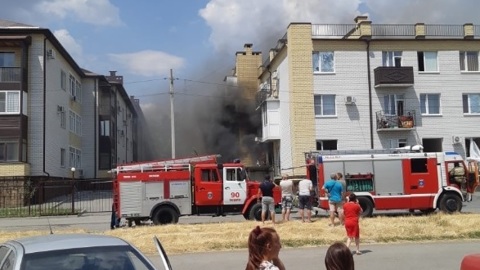 В Таганроге взорвался газ в квартире дома, погиб человек
