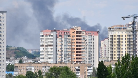 Украинская артиллерия и "Грады" ударили по четырем районам Донецка