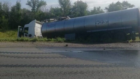 Один человек погиб в ДТП с автоцистерной в Оренбуржье