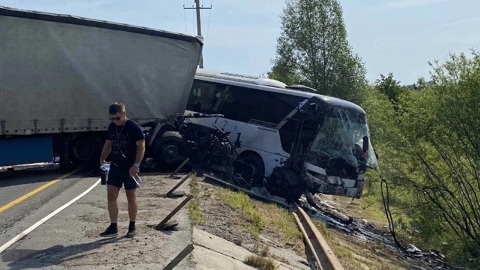 Автобус с призывниками попал в серьезное ДТП под Котласом