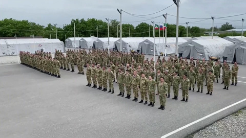 Добровольцы рассказали о своей подготовке в Университете спецназа