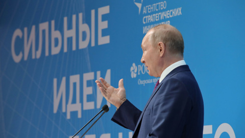 Путин назвал бредом призывы экономить воду, чтобы досадить ему