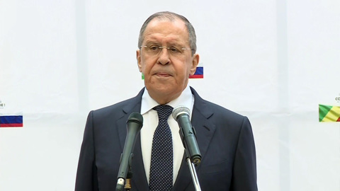Лавров сравнил западных политиков с "пикейными жилетами"