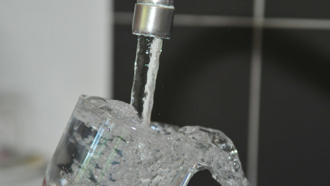 Киевлян призвали запастись водой