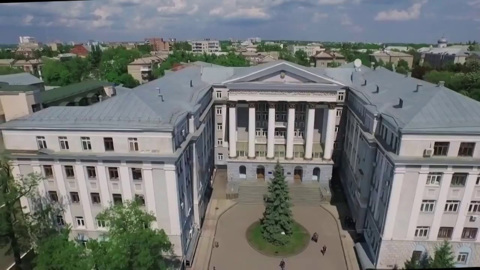 Вместо учеников в харьковские школы и вузы приходят националисты