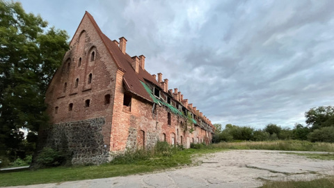 В Калининградской области турист погиб во время осмотра старинного замка
