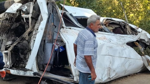 Пятеро погибли в аварии с туристическим автобусом в Азербайджане