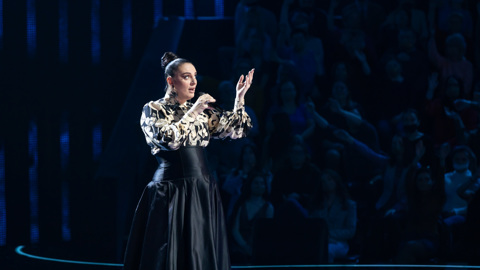 Елена Ваенга станет специальным гостем нового выпуска шоу "Ну-ка, все вместе!"