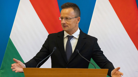 Венгрия вступилась за бизнесменов РФ, находящихся под санкциями