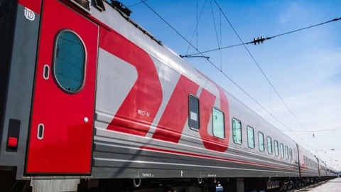 В Подмосковье пассажирский поезд насмерть сбил женщину
