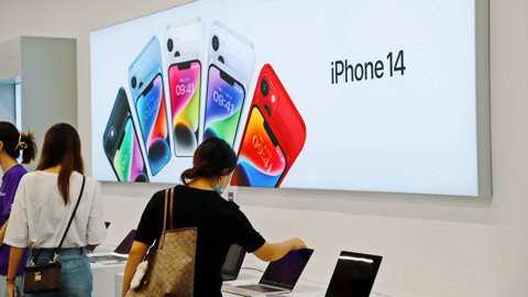 В России резко упал спрос на новые iPhone