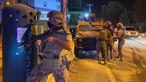 Полицейский погиб в результате теракта в Турции