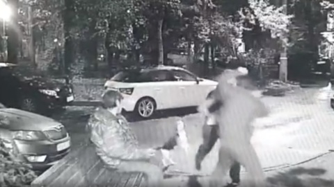 Мужчину пырнули канцелярским ножом в шею на юго-западе столицы