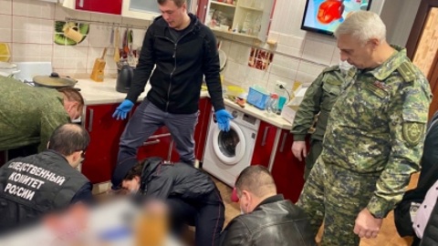 В убийстве саратовской школьницы заподозрили ее родную сестру