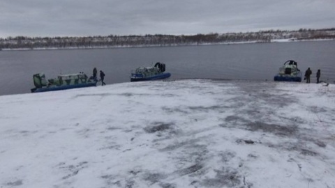 Катер-амфибия насмерть сбил мужчину на берегу реки