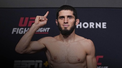 Организаторы турнира UFC не имеют претензий к Махачеву