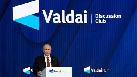 Путин рассказал о грязной игре и "руке Кремля"