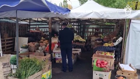 Маленький мальчик умер после отравления арбузом
