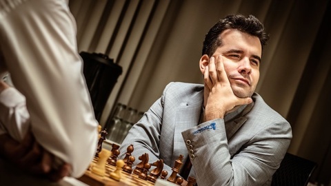 WR Chess Masters. Ничьи Непомнящего и Есипенко
