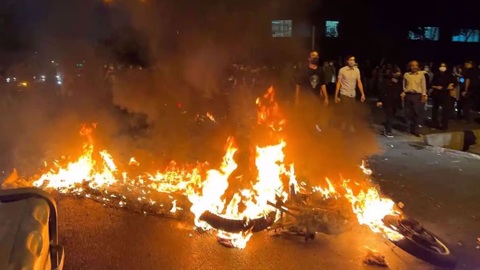 "Отмывавшие" новости гражданские журналисты арестованы в Иране
