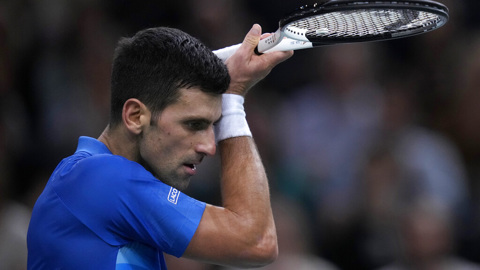 Джокович сенсационно уступил в финале парижского Masters