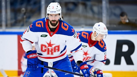 Лидер КХЛ потерпел третье поражение подряд