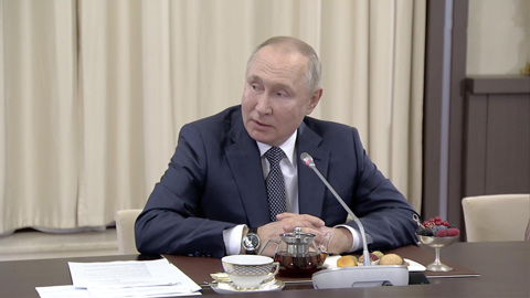 Путин знает обо всех проблемах на фронте