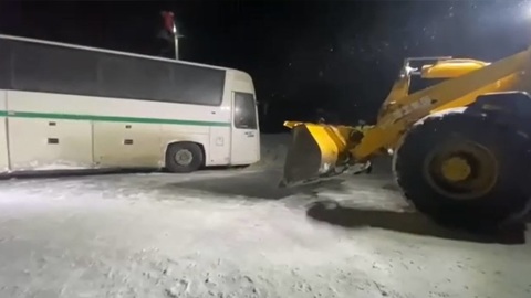 Автобус с детьми вылетел с дороги под Нижним Тагилом