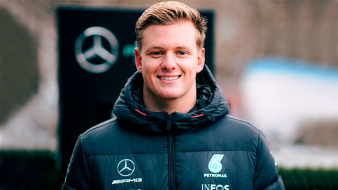 Хорошо быть сыном чемпиона: Шумахера приютил Mercedes