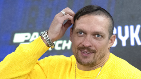 Команда Усика уверена в победе украинского боксера над Фьюри