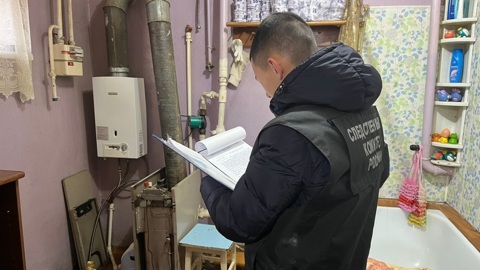 Трое взрослых и двое детей отравились угарным газом в Уфе