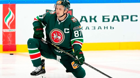 КХЛ. Шипачев в числе лучших игроков декабря