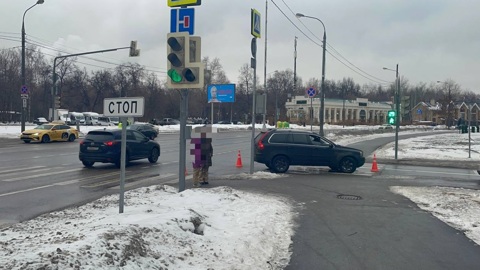 В Москве машина сбила ребенка, переходившего дорогу с мамой