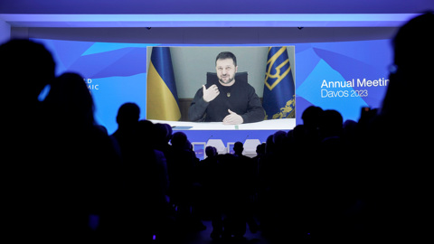 Лавров: Запад делает из Зеленского главного демократа