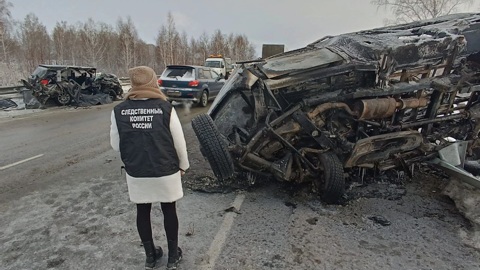 Четверо погибли в аварии со скорой под Новосибирском