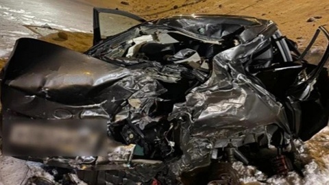 Три человека погибли в лобовом столкновении с фурой под Ярославлем