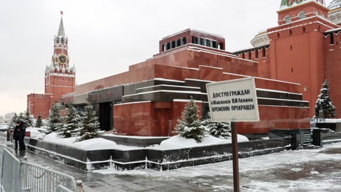 К Ленину пытались вломиться ради отпущения грехов