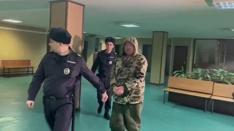 Захватившего заложниц в цветочном магазине в Москве отправили в СИЗО